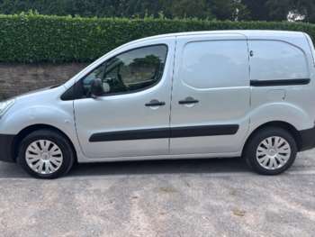 Used Citroen Berlingo 2015 for sale - 75108109: Photo
