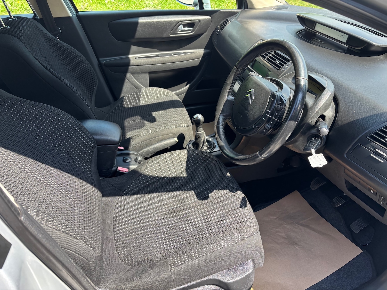 Vehicle 14