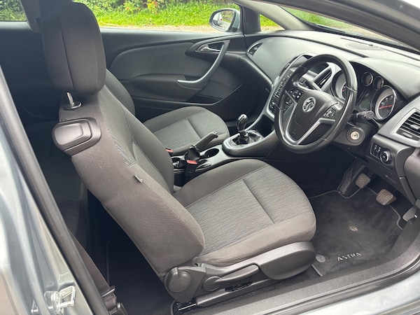 Used Vauxhall Astra GTC 2012 for sale - 76144151: Photo 12