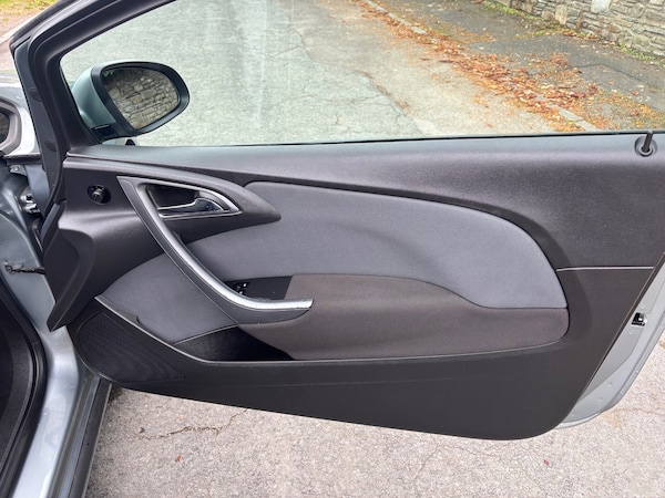 Used Vauxhall Astra GTC 2012 for sale - 76144151: Photo 16