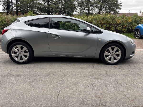 Used Vauxhall Astra GTC 2012 for sale - 76144151: Photo 8