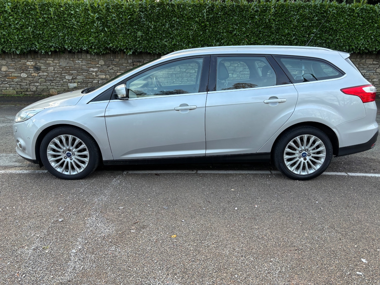 Used Ford Focus 2013 for sale - 76426839: Photo 15