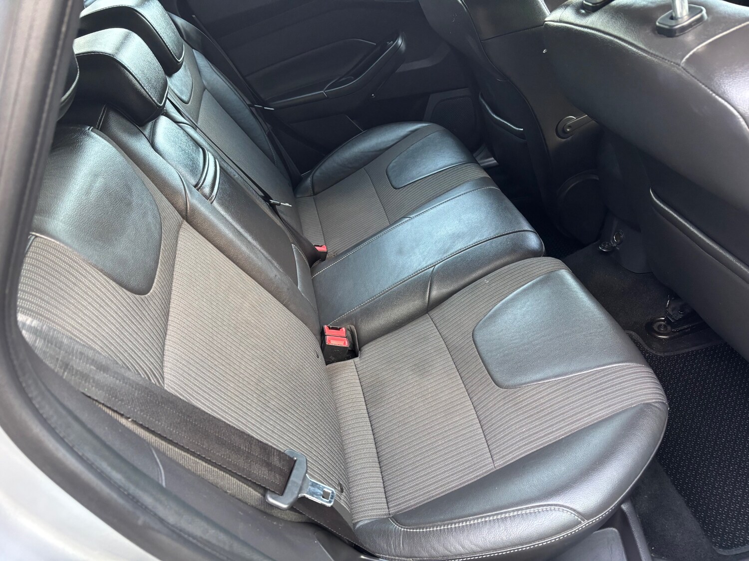 Used Ford Focus 2013 for sale - 76426839: Photo 21