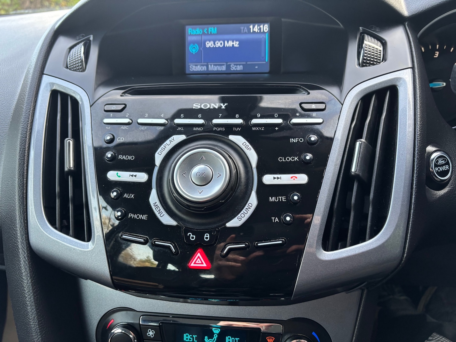 Used Ford Focus 2013 for sale - 76426839: Photo 27