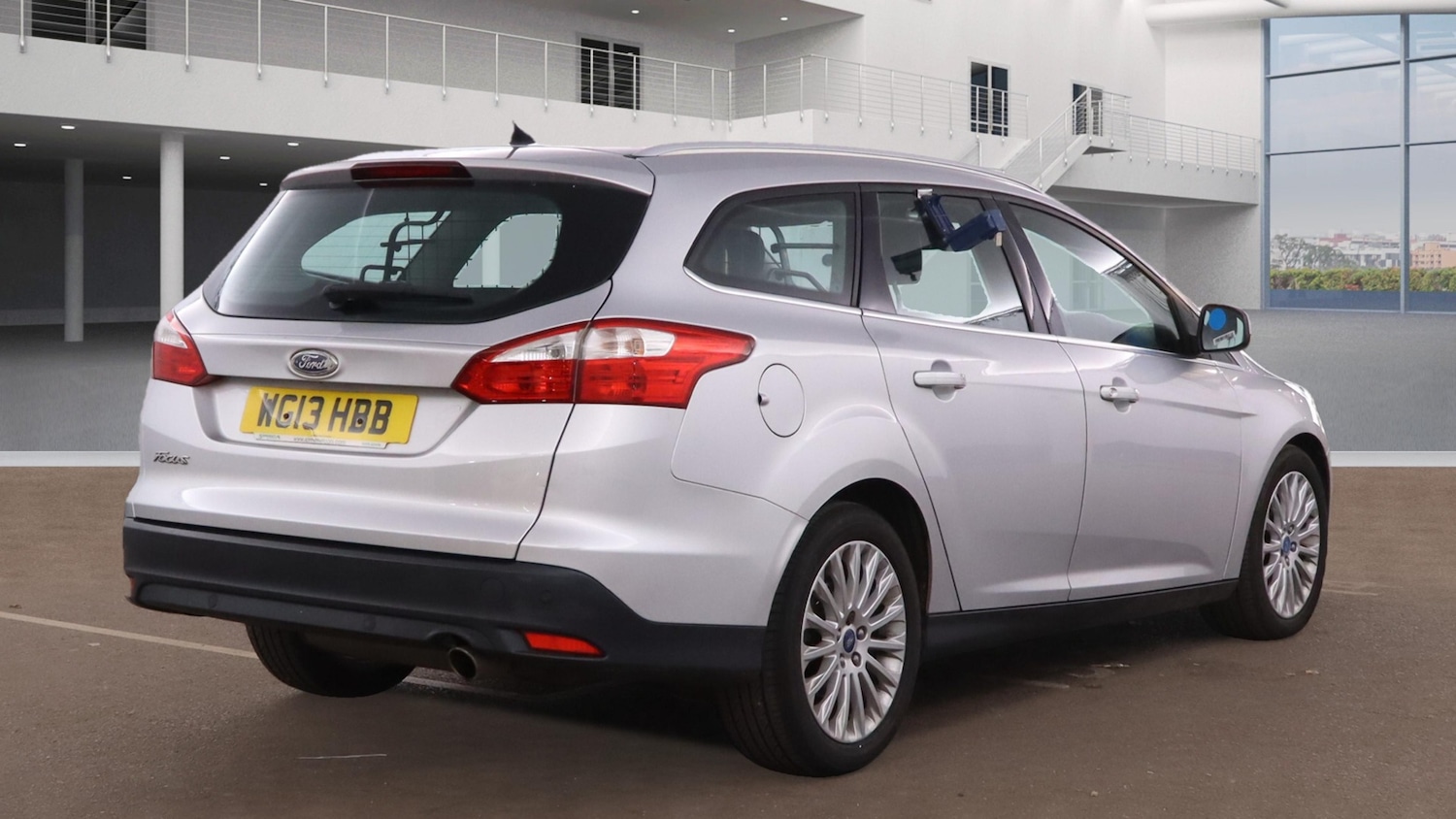 Used Ford Focus 2013 for sale - 76426839: Photo 6