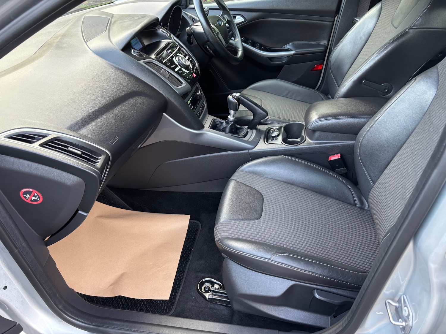 Used Ford Focus 2013 for sale - 76426839: Photo 9