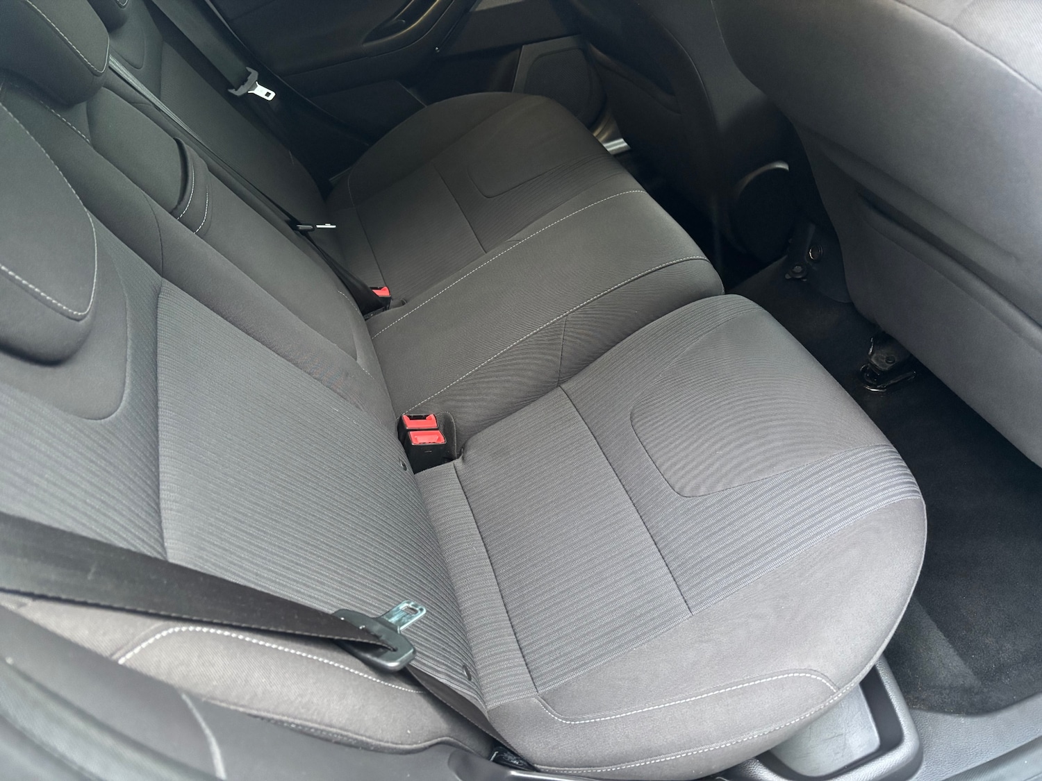 Used Ford Focus 2011 for sale - 76252214: Photo 13