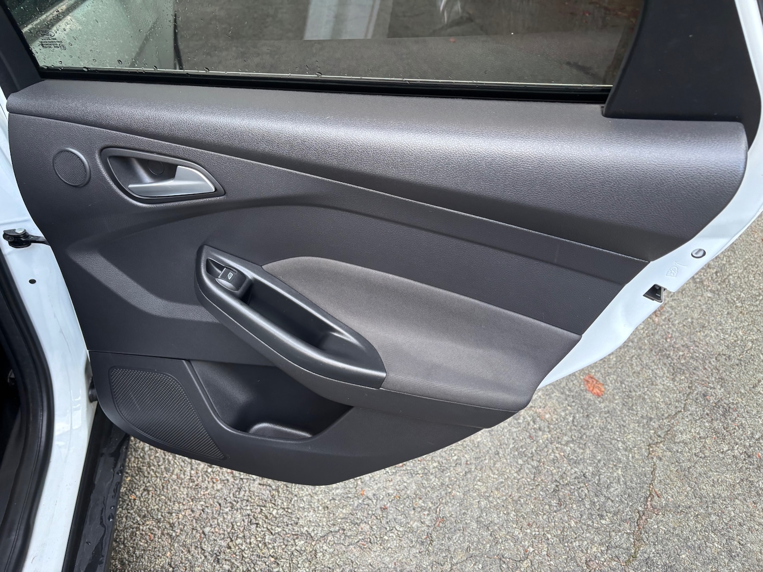 Used Ford Focus 2011 for sale - 76252214: Photo 16