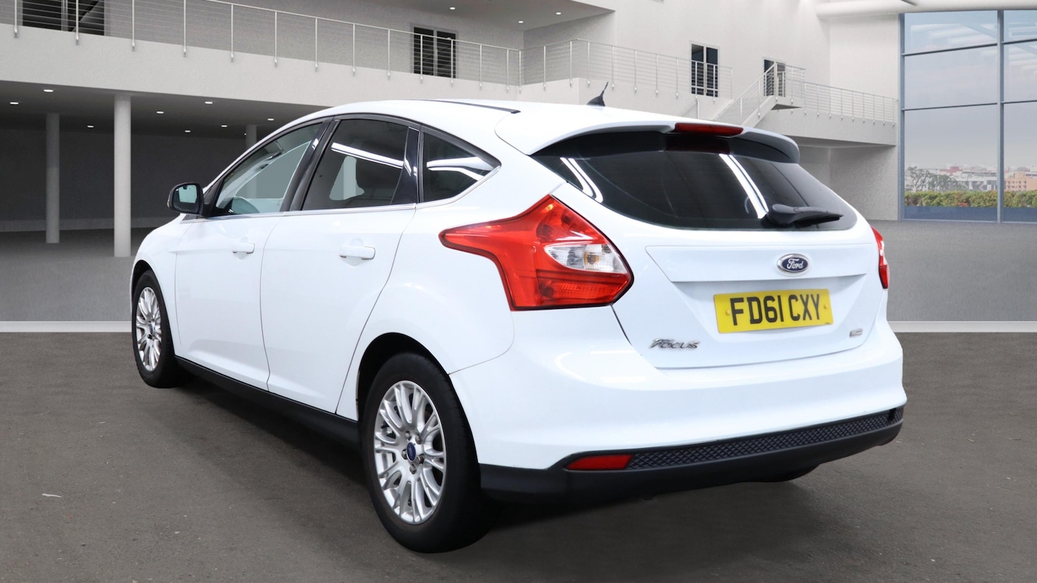 Used Ford Focus 2011 for sale - 76252214: Photo 3