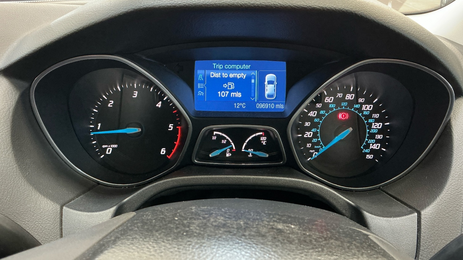 Used Ford Focus 2011 for sale - 76252214: Photo 9