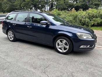 Volkswagen - Passat