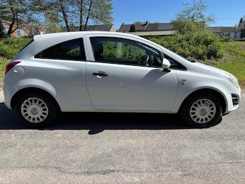Used Vauxhall Corsa 2012 for sale - 78239697: Photo