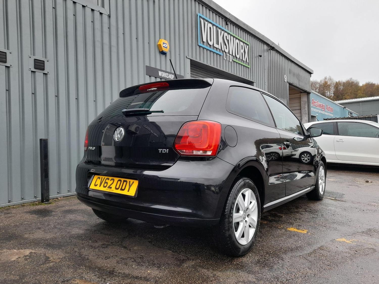 Used Volkswagen Polo 2012 for sale - 77550327: Photo 12