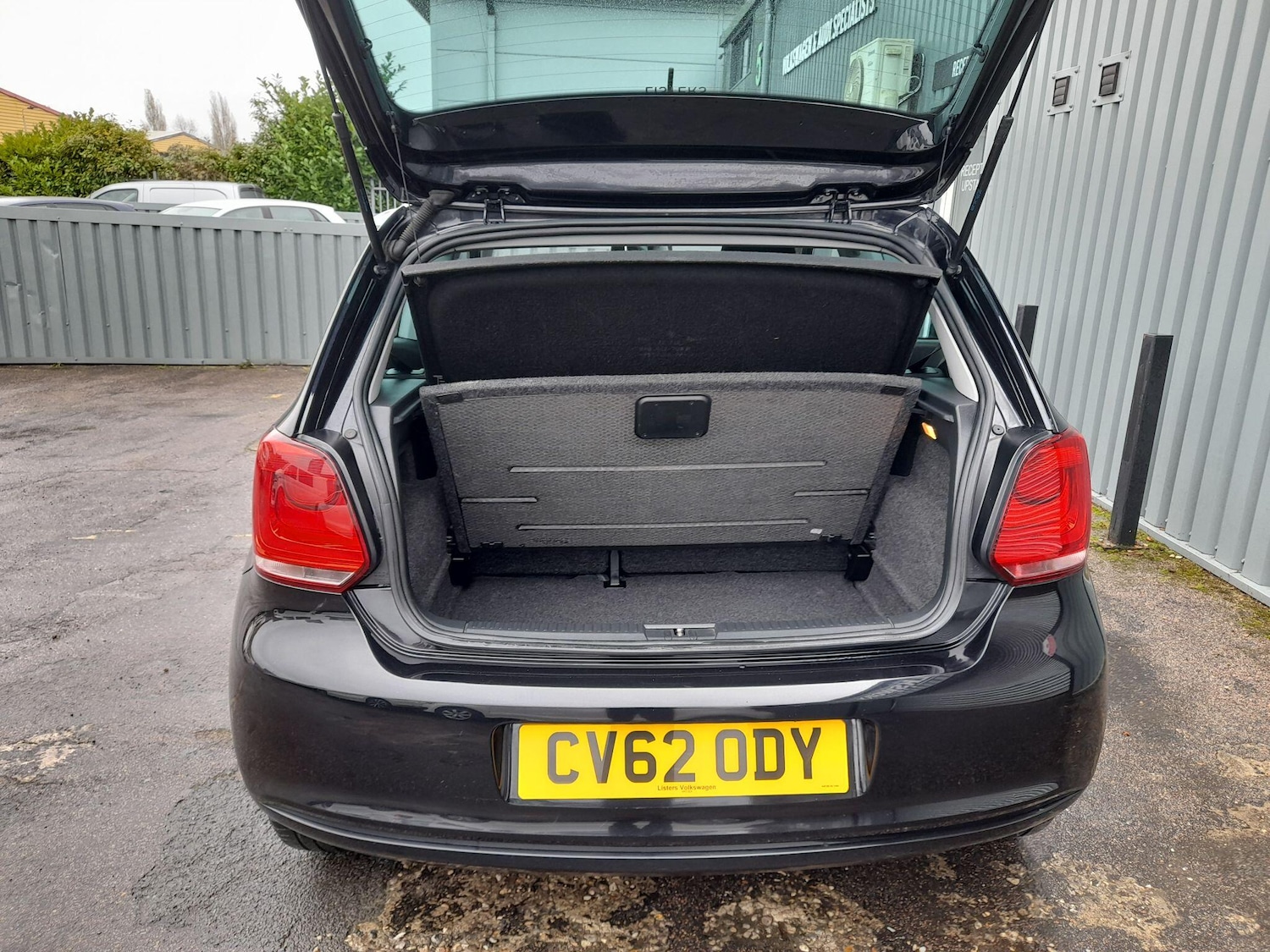 Used Volkswagen Polo 2012 for sale - 77550327: Photo 28