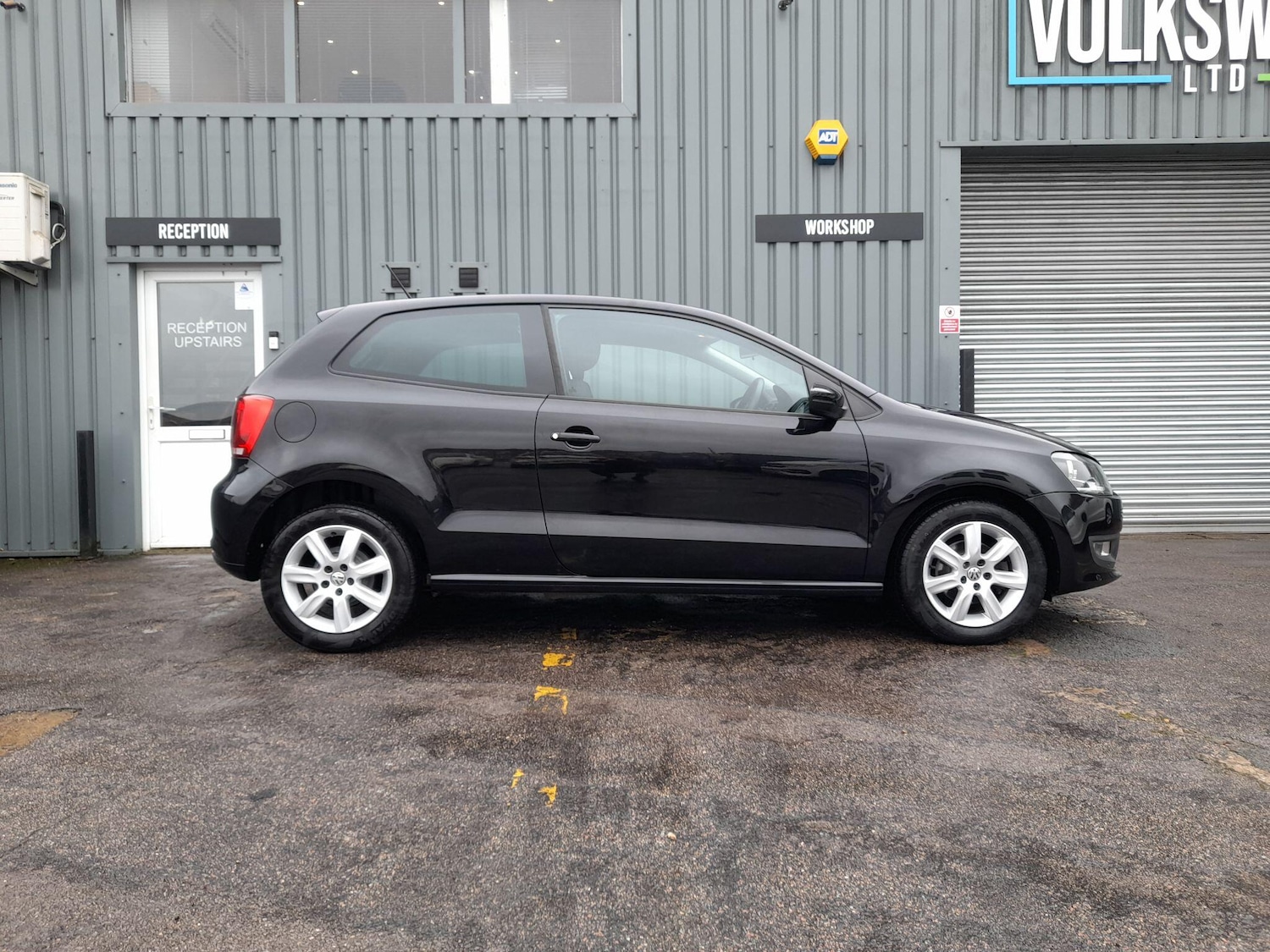 Used Volkswagen Polo 2012 for sale - 77550327: Photo 9