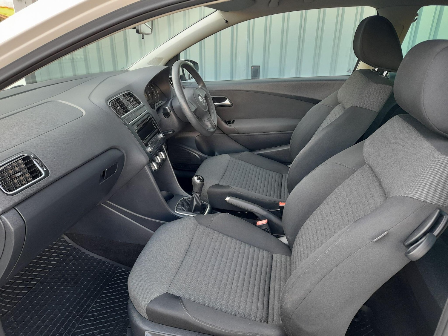 Used Volkswagen Polo 2013 for sale - 77550661: Photo 32