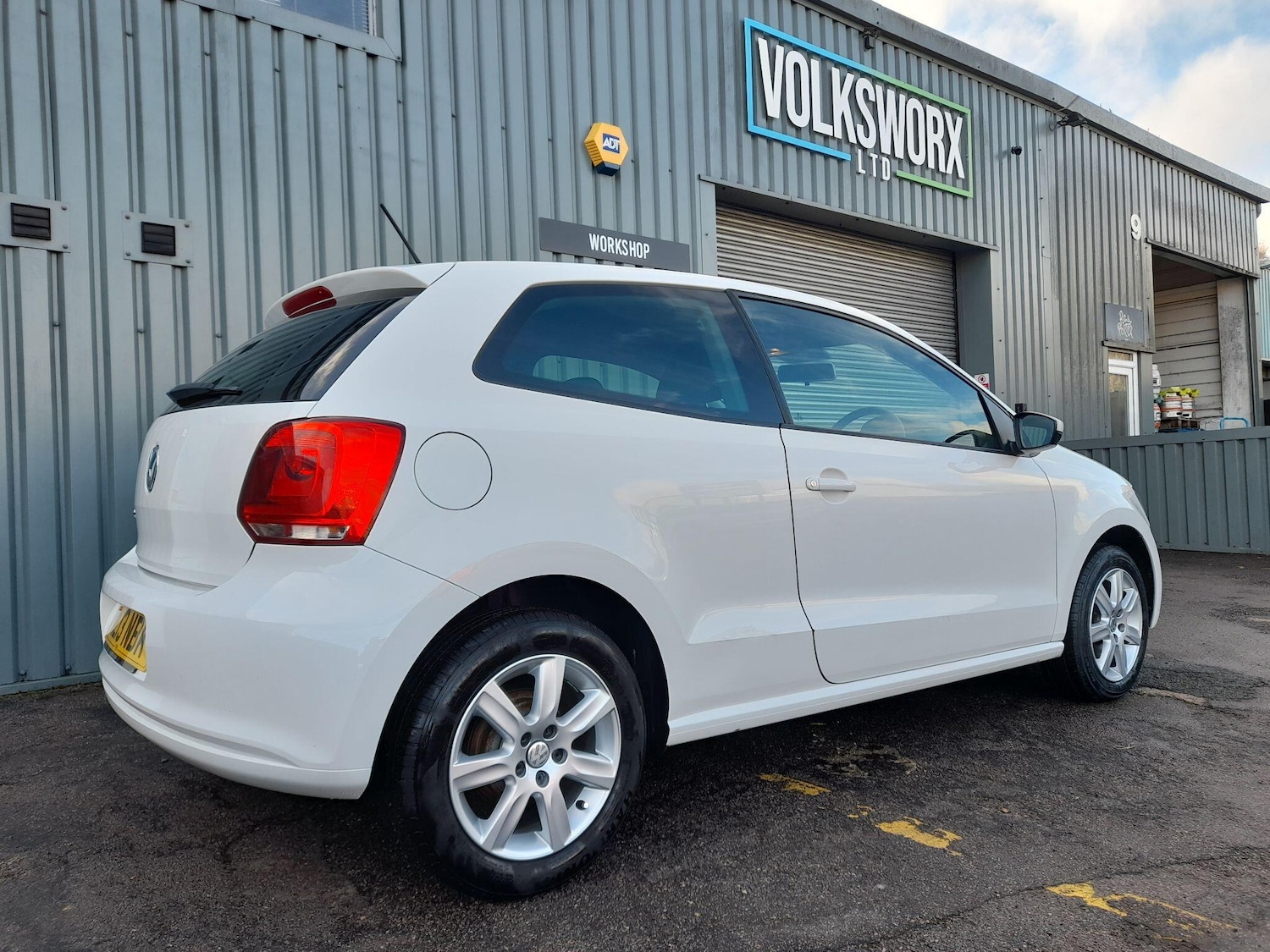 Used Volkswagen Polo 2013 for sale - 77550661: Photo 34
