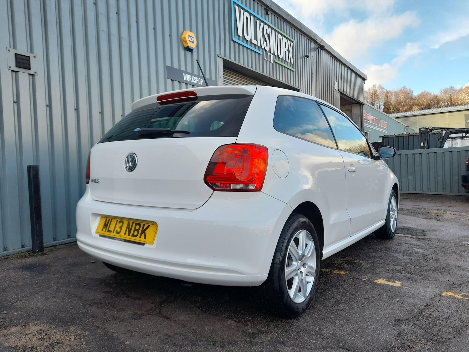 Used Volkswagen Polo 2013 for sale - 77550661: Photo 35