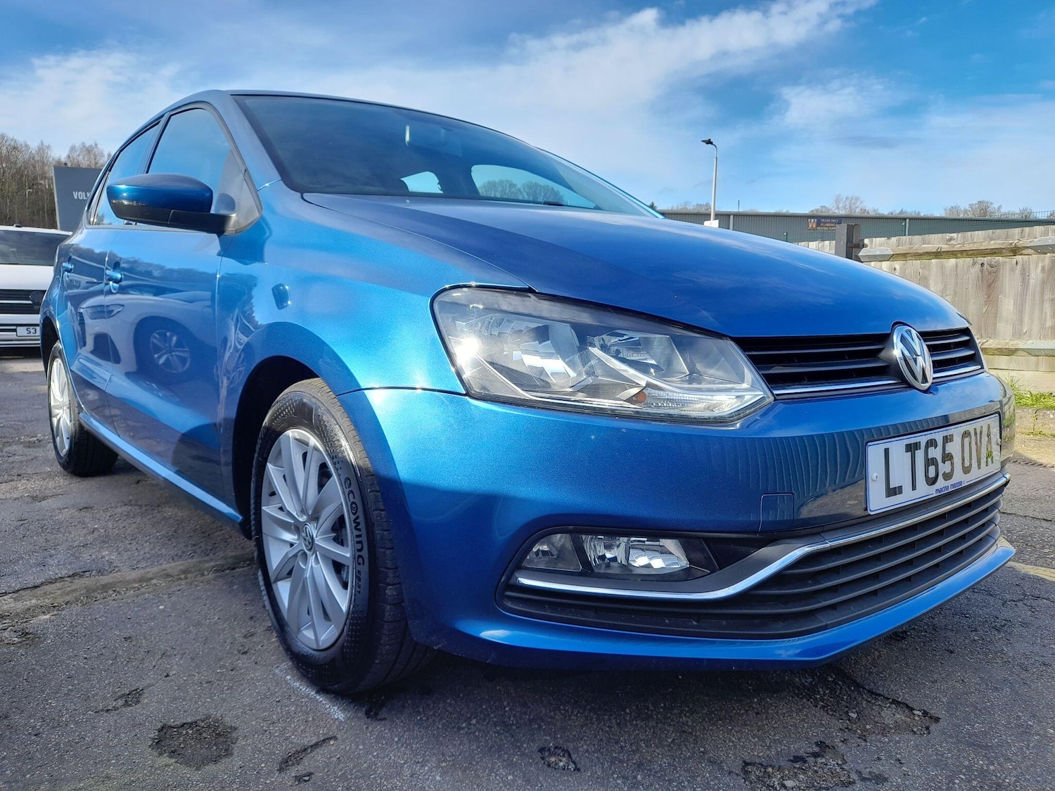 Used Volkswagen Polo 2015 for sale - 77839233: Photo 6