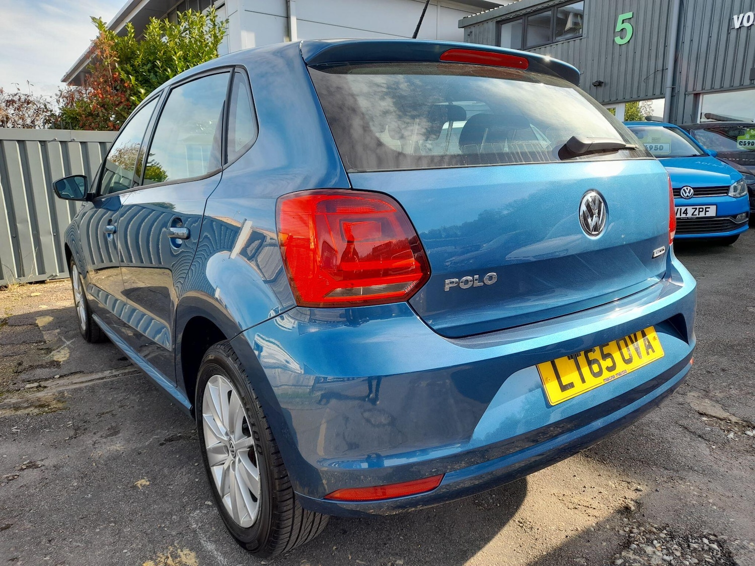 Used Volkswagen Polo 2015 for sale - 77839233: Photo 8