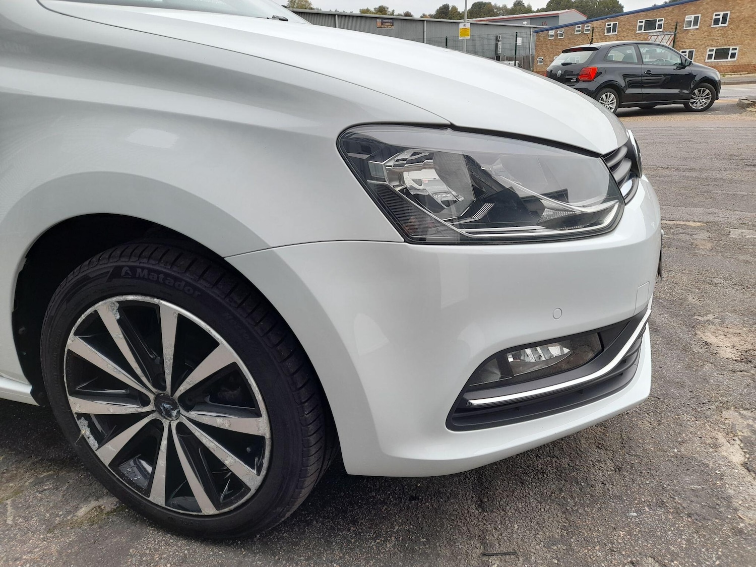 Used Volkswagen Polo 2015 for sale - 77549884: Photo 10