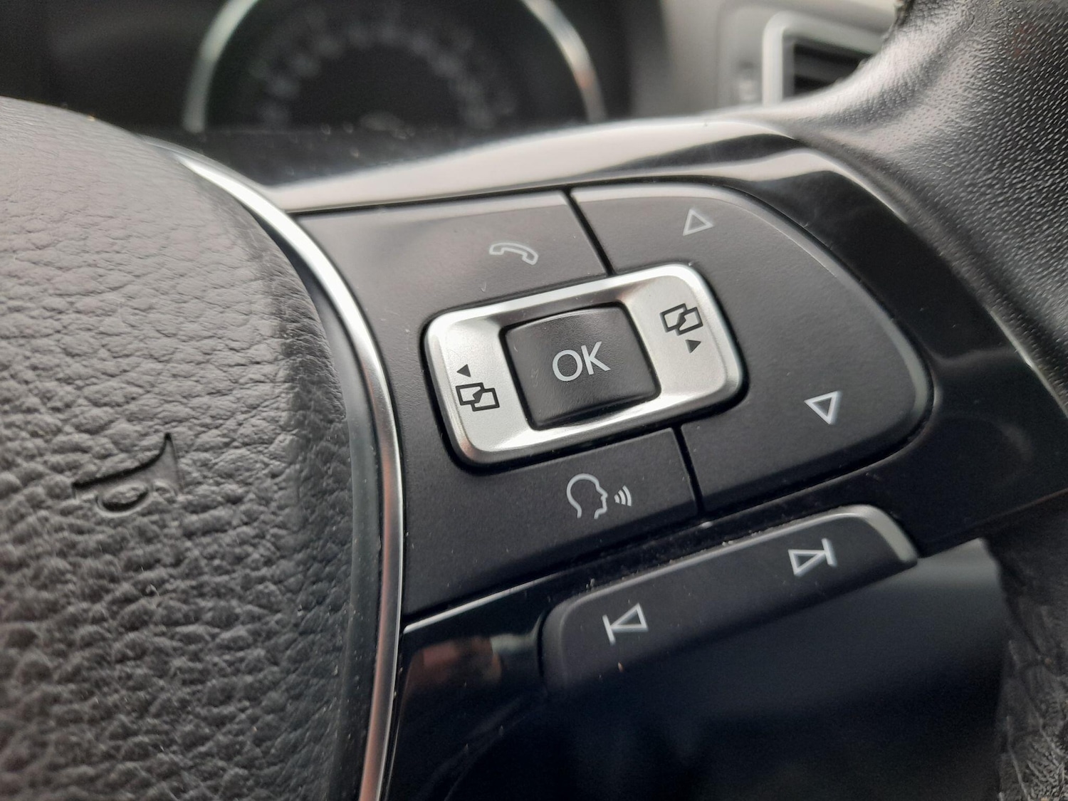 Used Volkswagen Polo 2015 for sale - 77549884: Photo 28