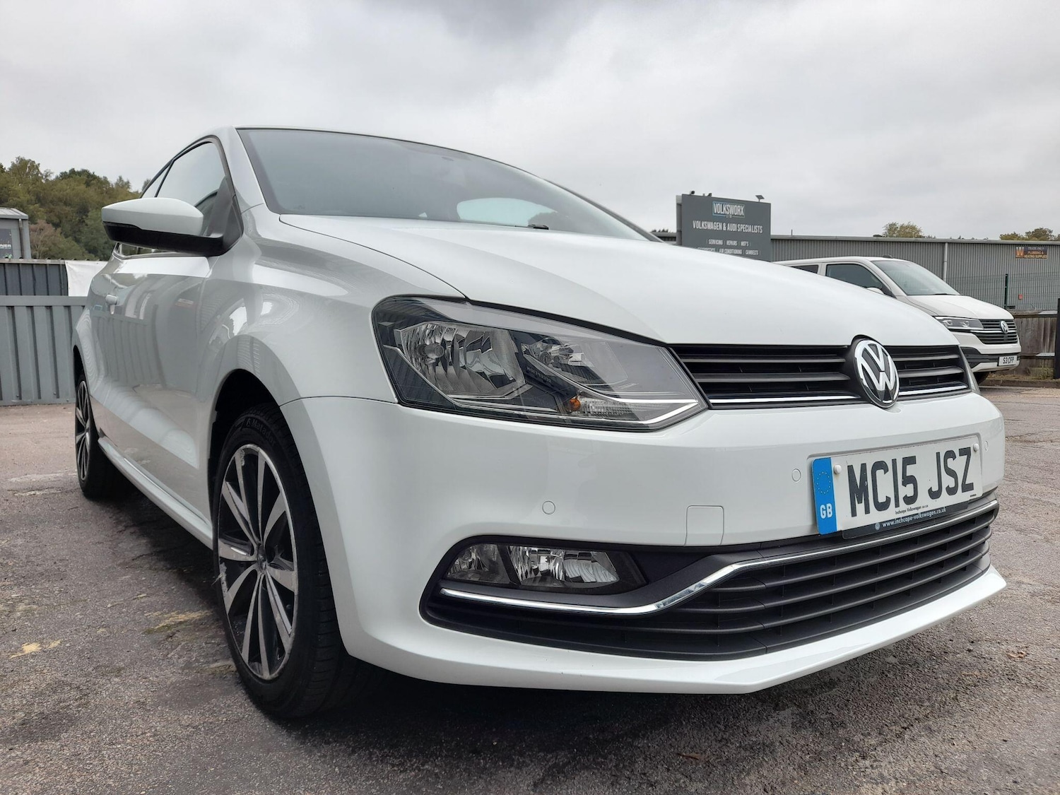 Used Volkswagen Polo 2015 for sale - 77549884: Photo 5