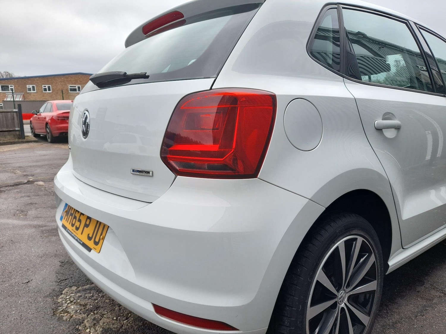 Used Volkswagen Polo 2016 for sale - 77550623: Photo 12