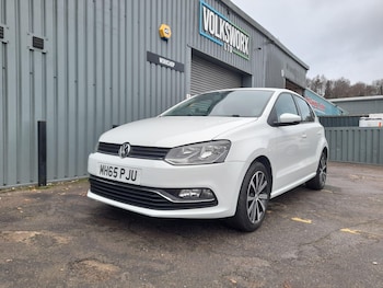 Used Volkswagen Polo 2016 for sale - 77550623: Photo