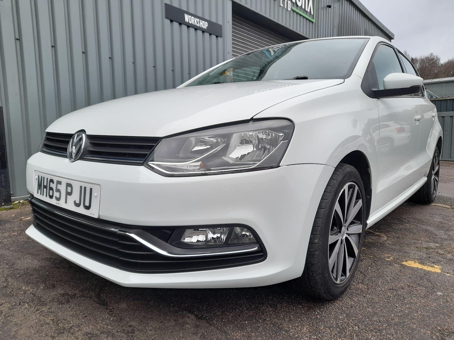 Used Volkswagen Polo 2016 for sale - 77550623: Photo 4