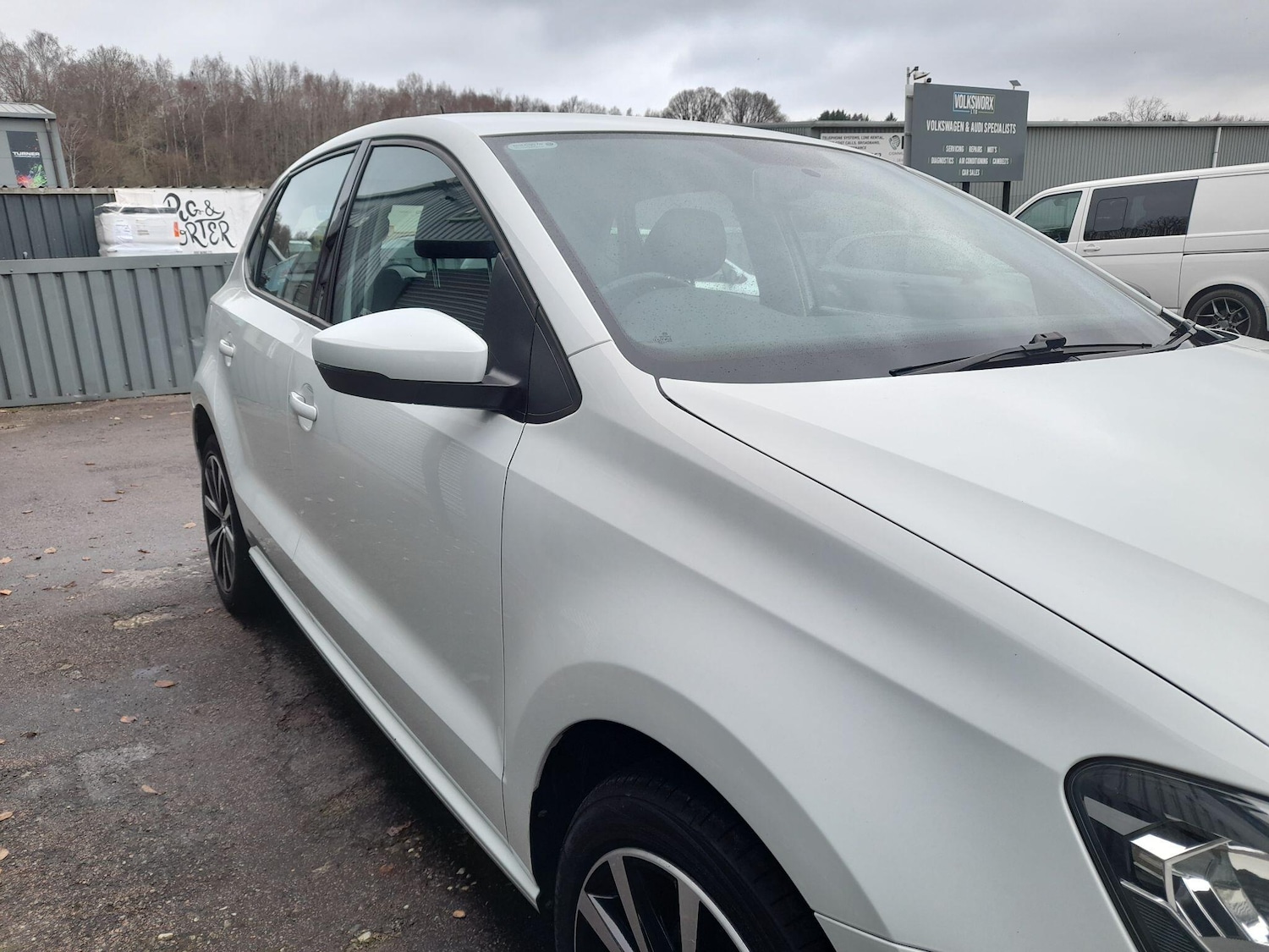 Used Volkswagen Polo 2016 for sale - 77550623: Photo 9