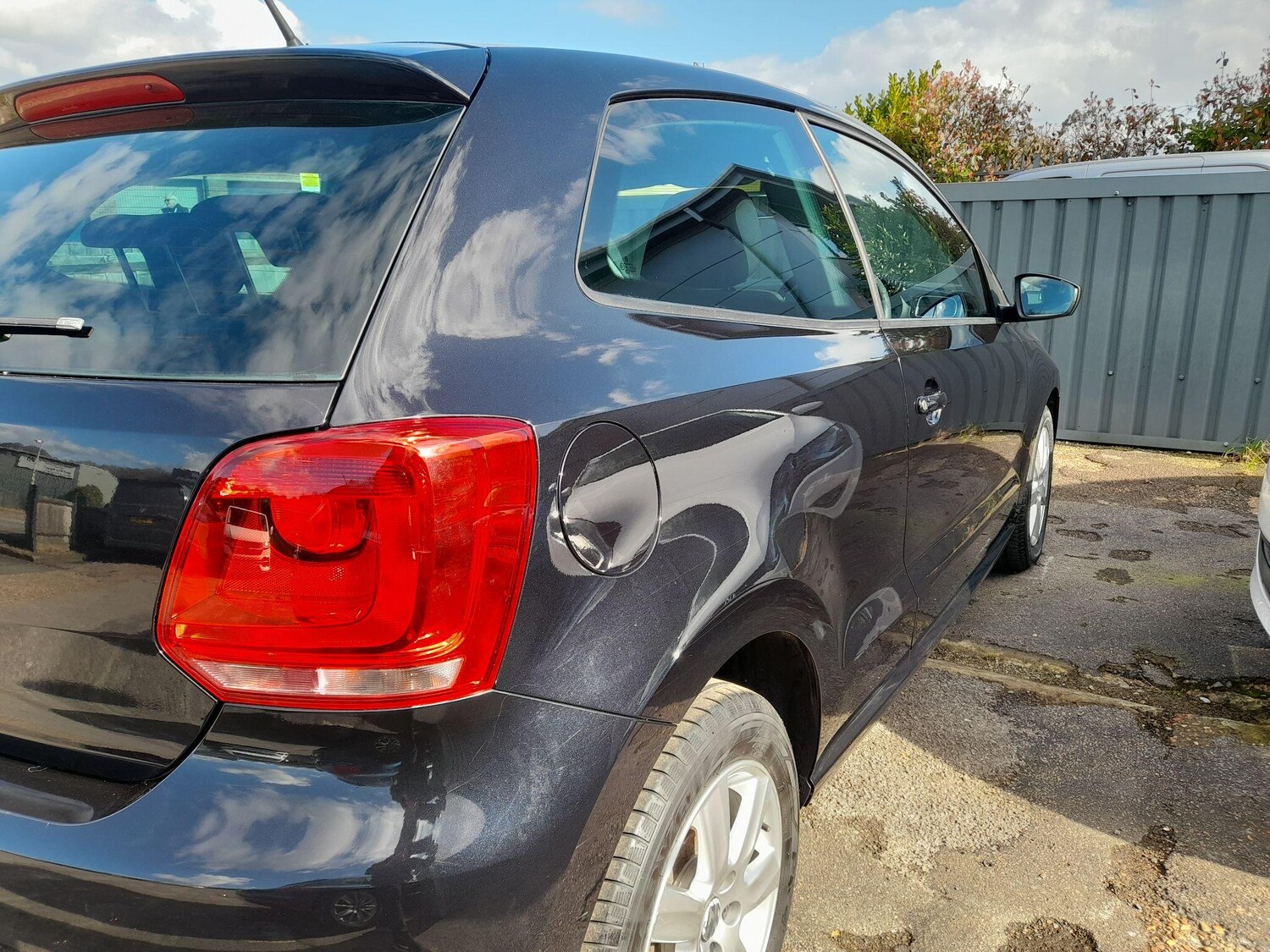 Used Volkswagen Polo 2011 for sale - 77839038: Photo 14