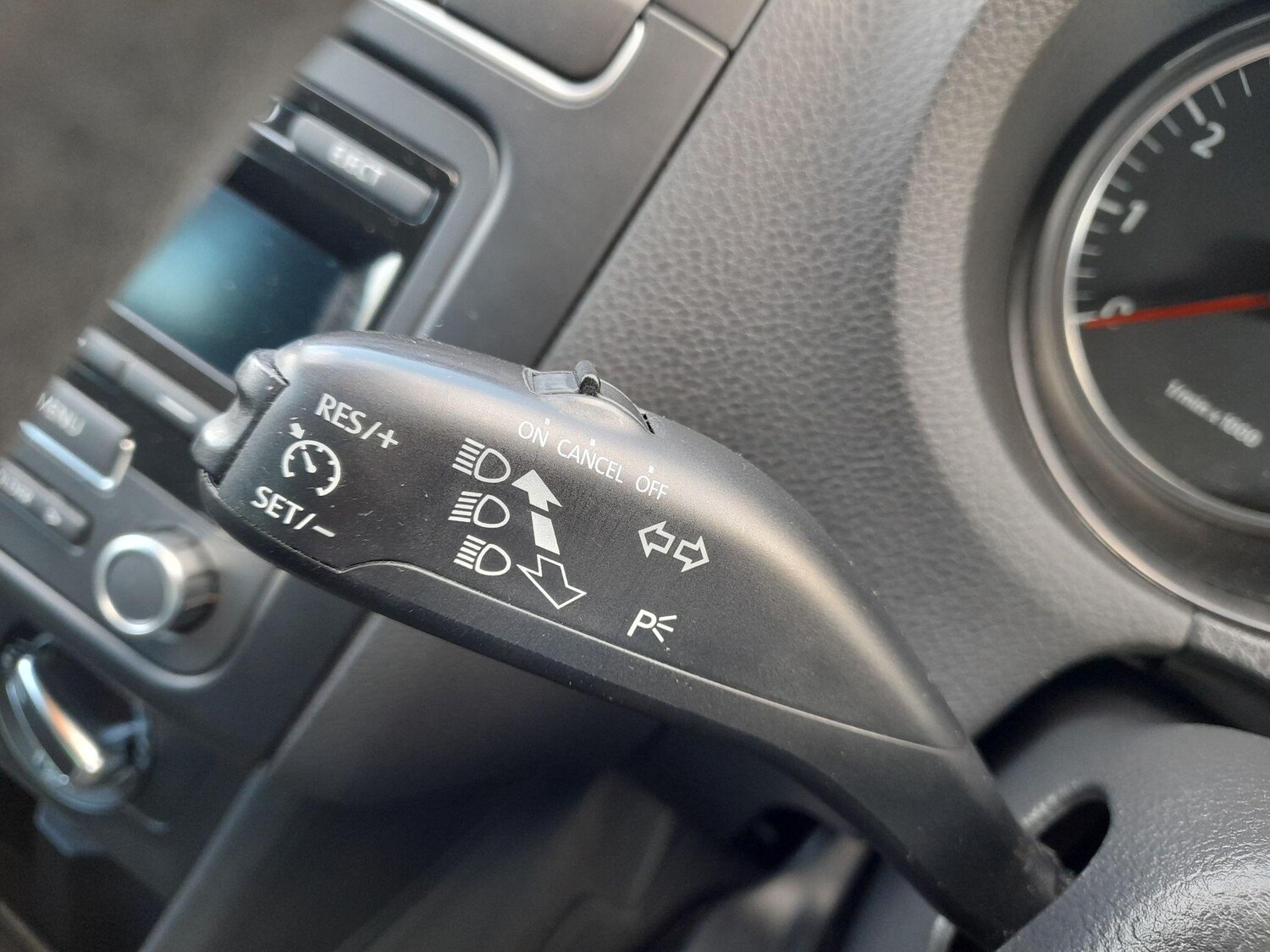 Used Volkswagen Polo 2011 for sale - 77839038: Photo 24