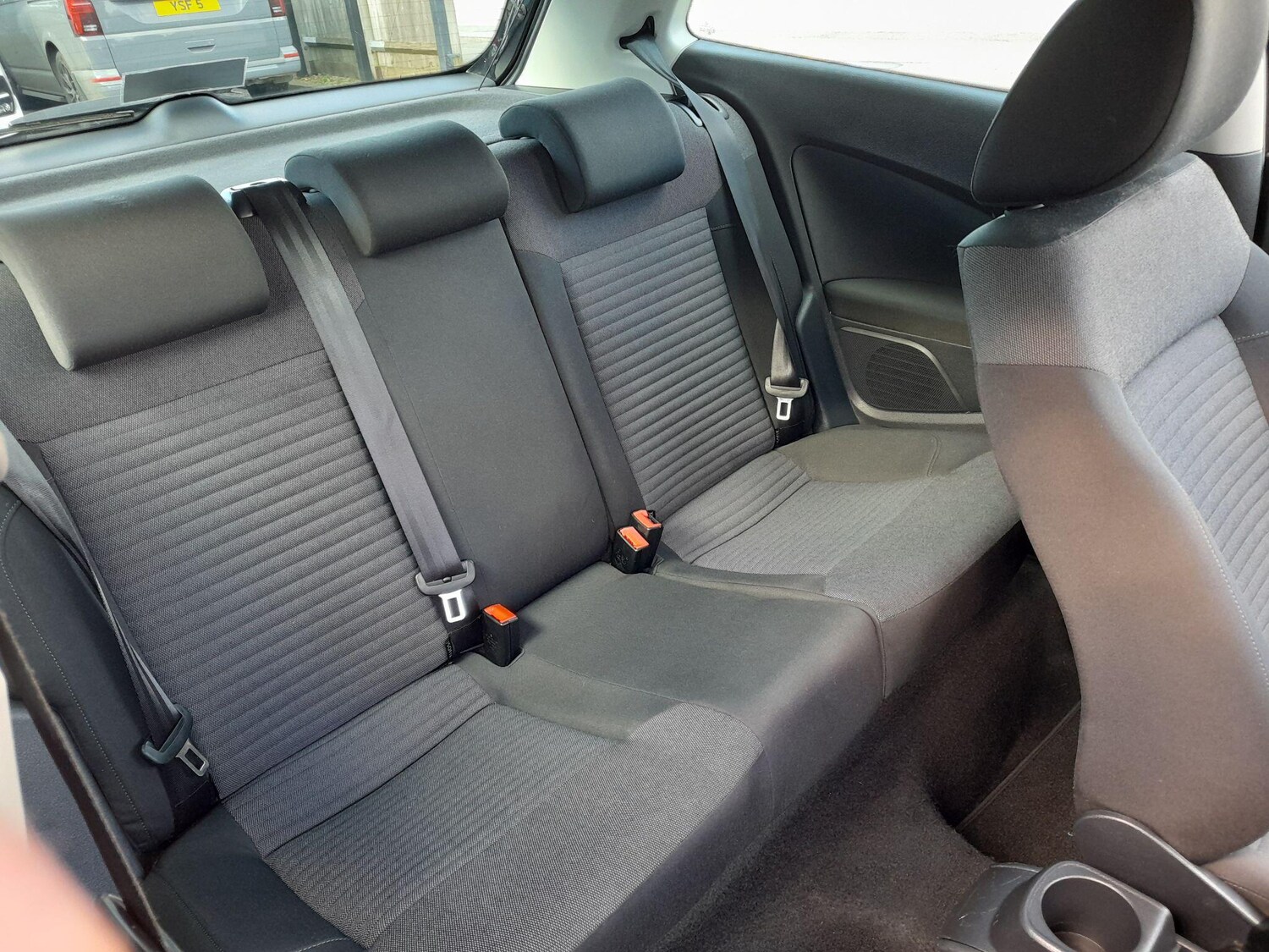 Used Volkswagen Polo 2011 for sale - 77839038: Photo 31