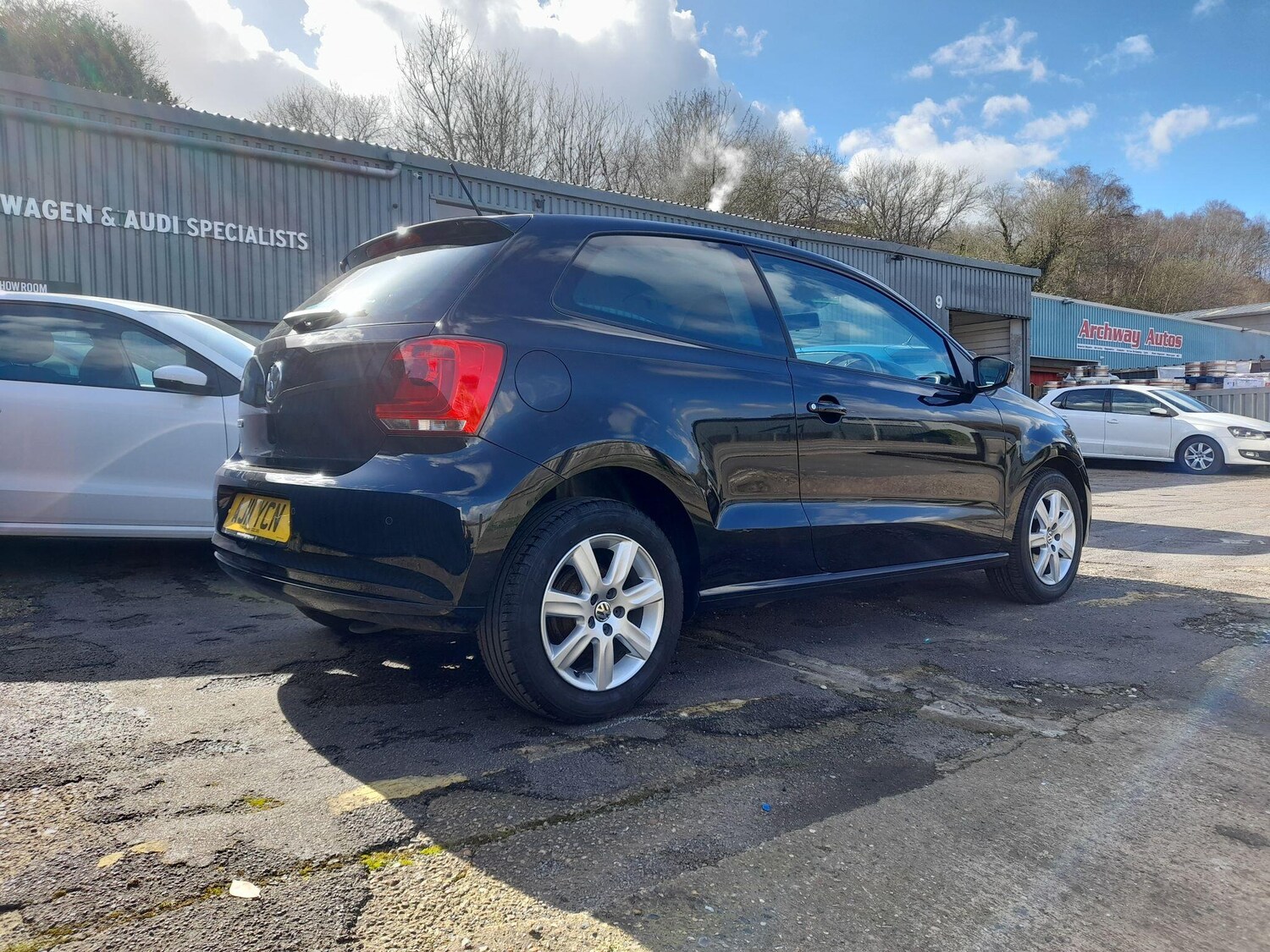 Used Volkswagen Polo 2011 for sale - 77839038: Photo 37