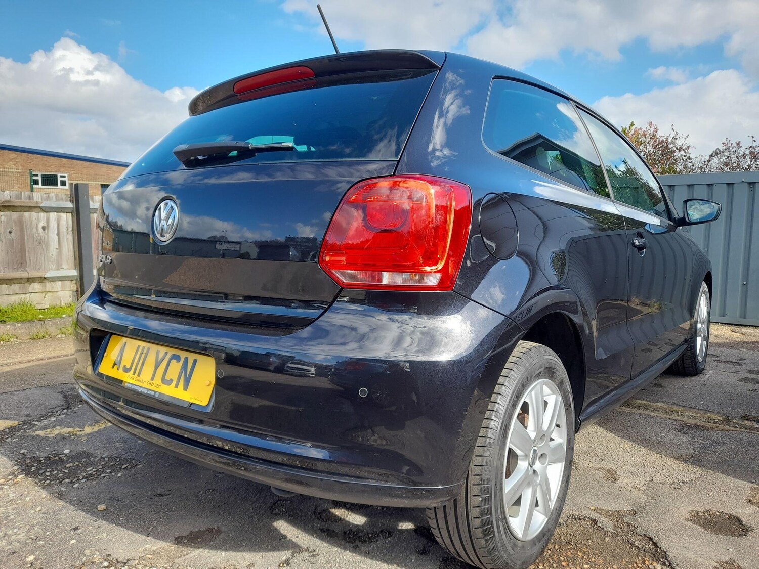 Used Volkswagen Polo 2011 for sale - 77839038: Photo 7