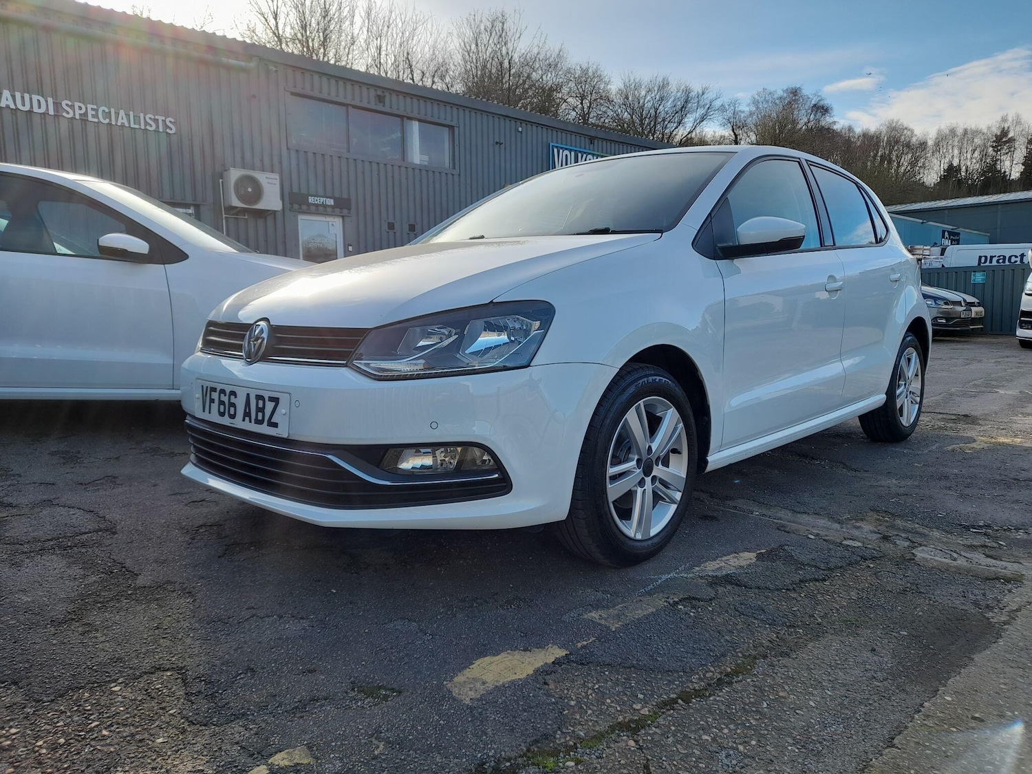 Used Volkswagen Polo 2017 for sale - 77840017: Photo 4