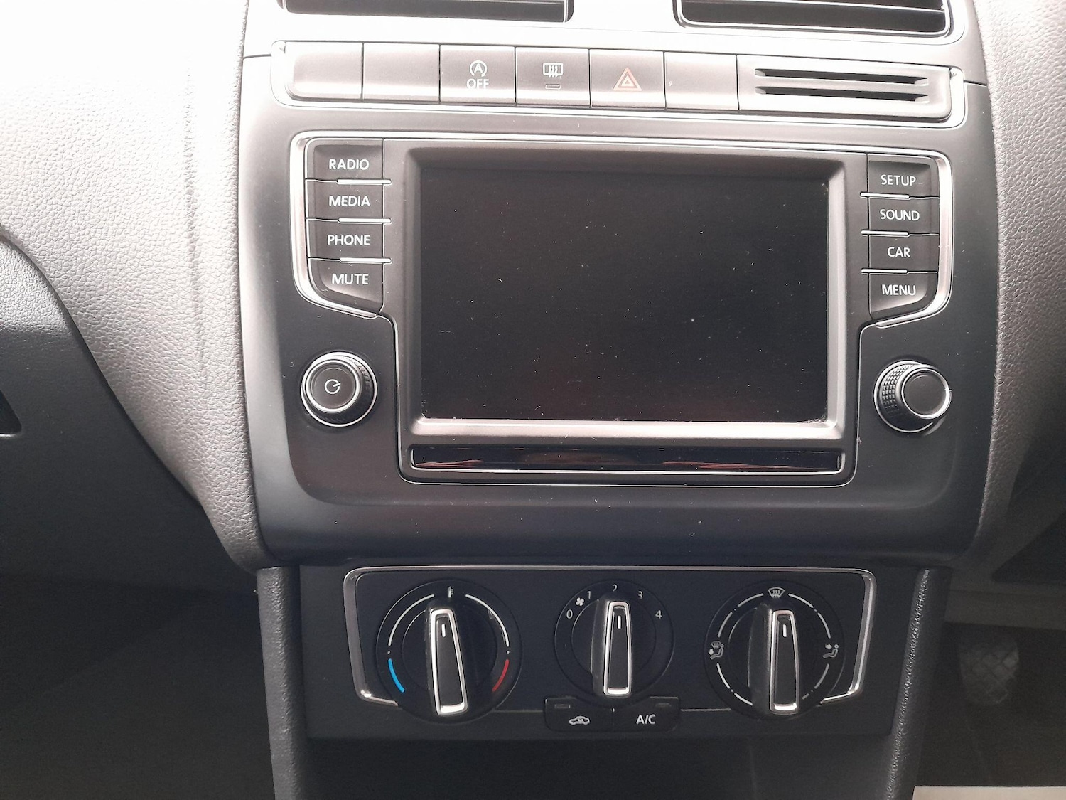 Used Volkswagen Polo 2014 for sale - 77550645: Photo 30