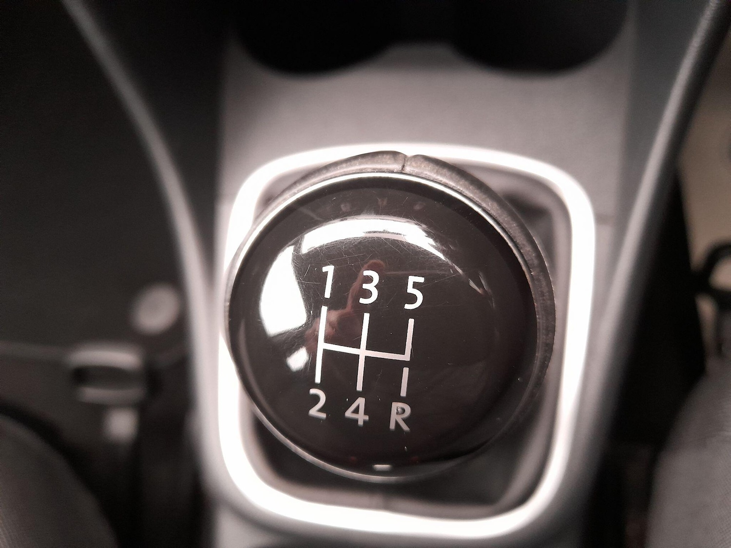 Used Volkswagen Polo 2014 for sale - 77550645: Photo 33