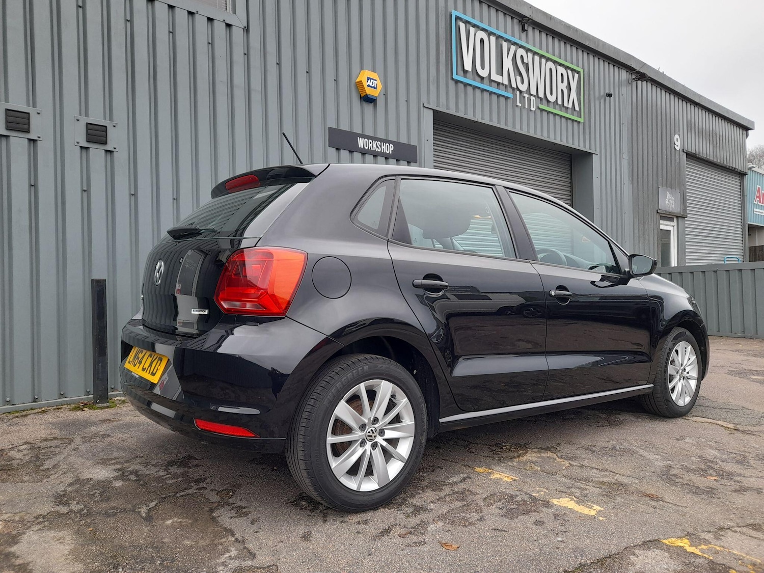 Used Volkswagen Polo 2014 for sale - 77550645: Photo 41