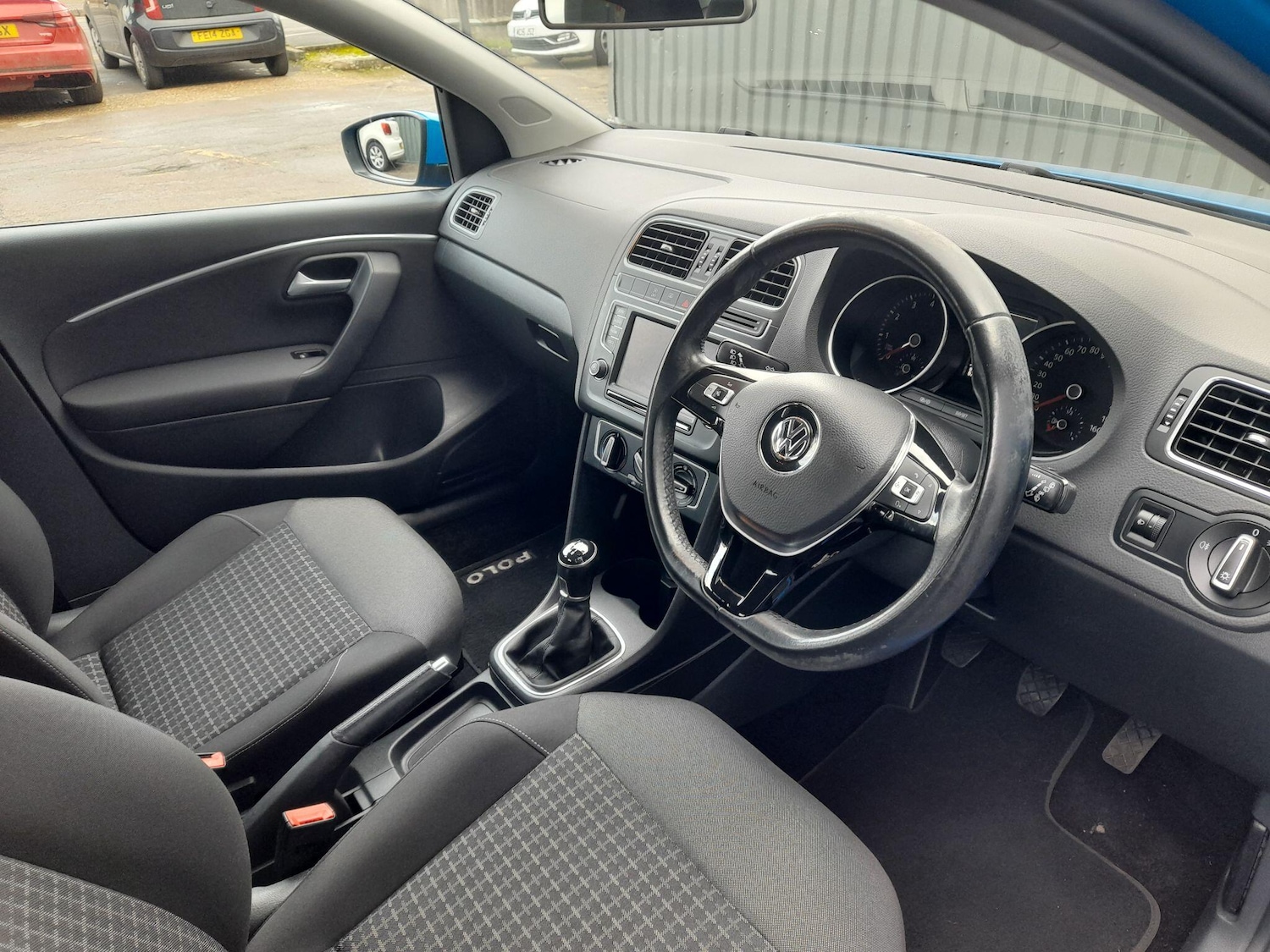 Used Volkswagen Polo 2014 for sale - 77550529: Photo 18