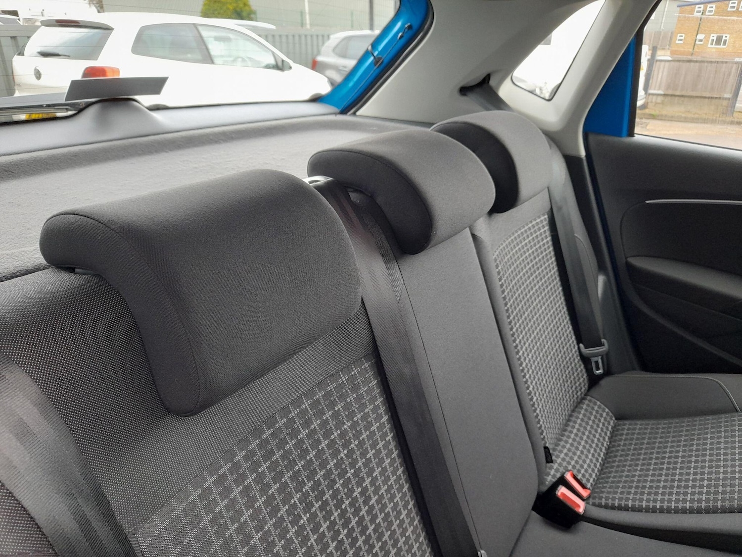 Used Volkswagen Polo 2014 for sale - 77550529: Photo 33