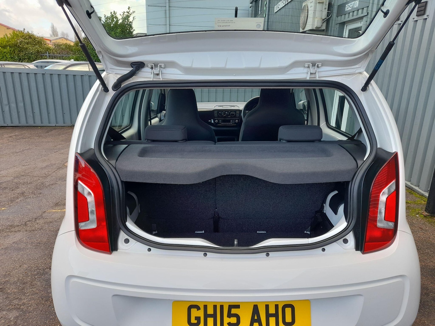 Used Volkswagen up! 2015 for sale - 77550300: Photo 17