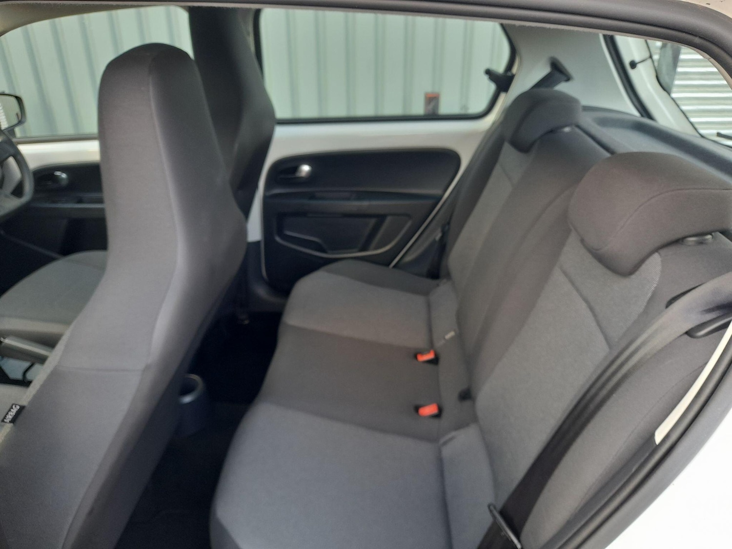 Used Volkswagen up! 2015 for sale - 77550300: Photo 32