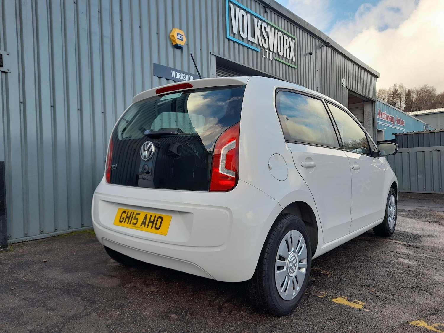 Used Volkswagen up! 2015 for sale - 77550300: Photo 36