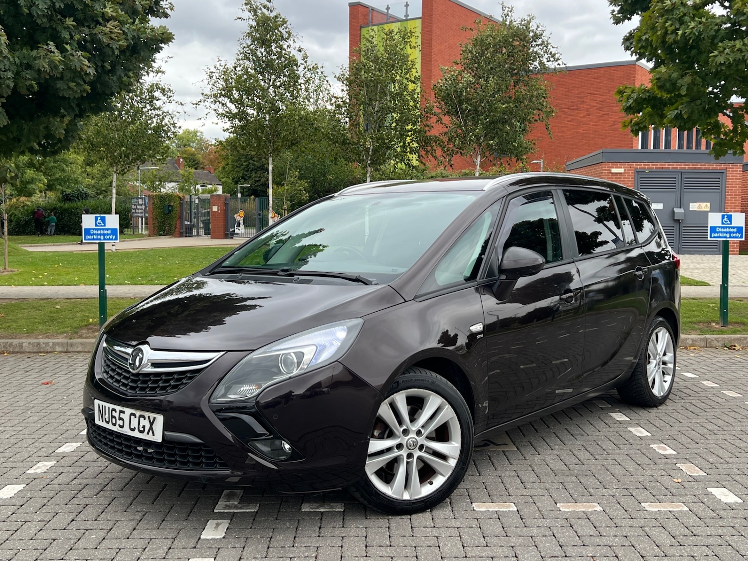 Used Vauxhall Zafira 2015 for sale - 76056391: Photo 1