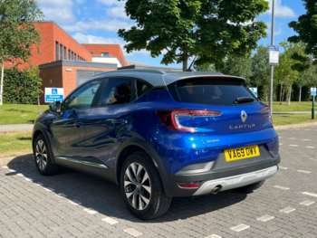 Used Renault Captur 2020 for sale - 74830450: Photo