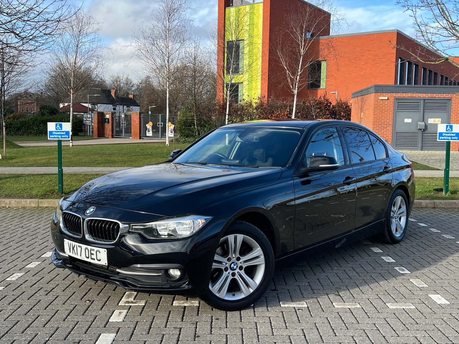 Used BMW 3 Series 2017 for sale - 77311136: Photo 1