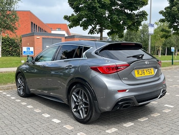 Used Infiniti Q30 2016 for sale - 75345696: Photo