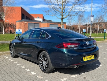 Used Vauxhall Insignia 2018 for sale - 78012771: Photo